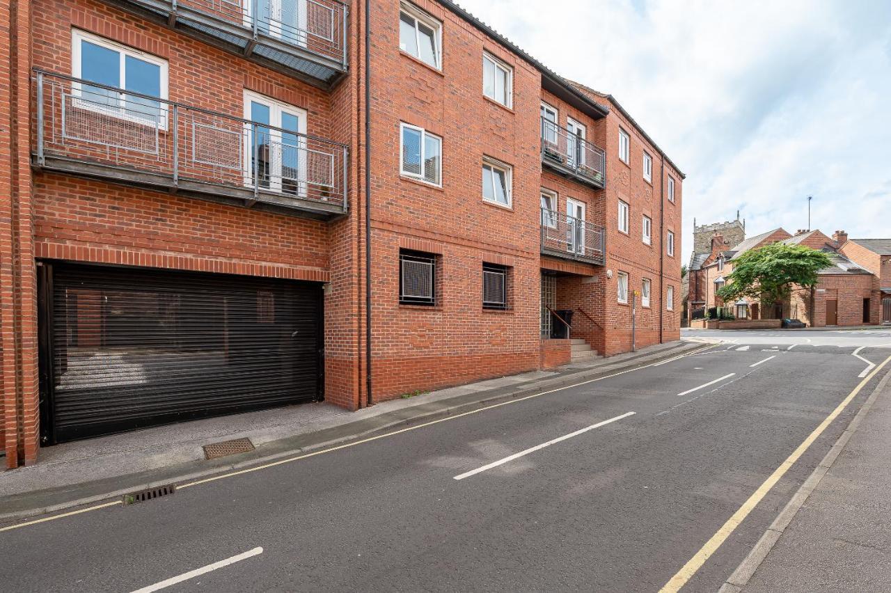 4 Crambeck Court *
